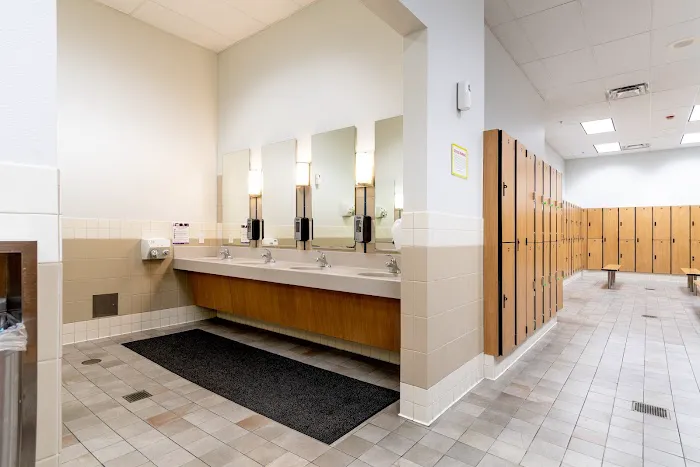 Fitness 19 Picture 8