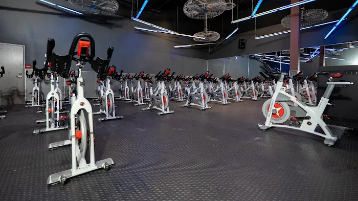 24 Hour Fitness Picture 1