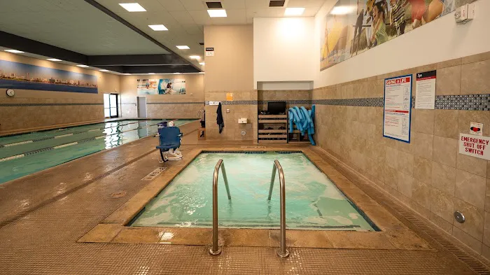 24 Hour Fitness Picture 2