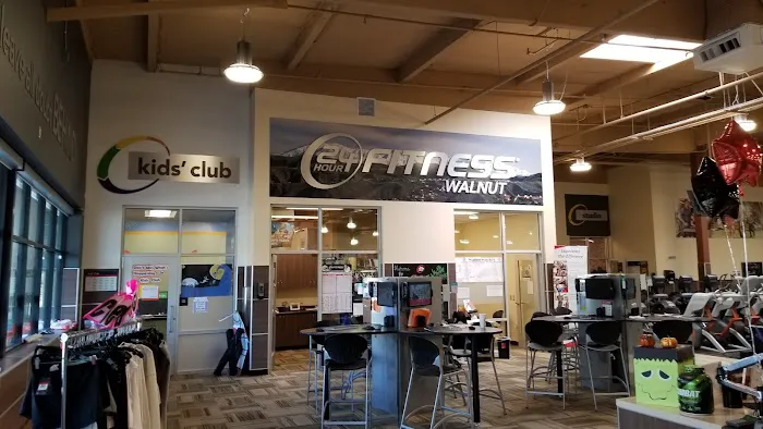 24 Hour Fitness Picture 5