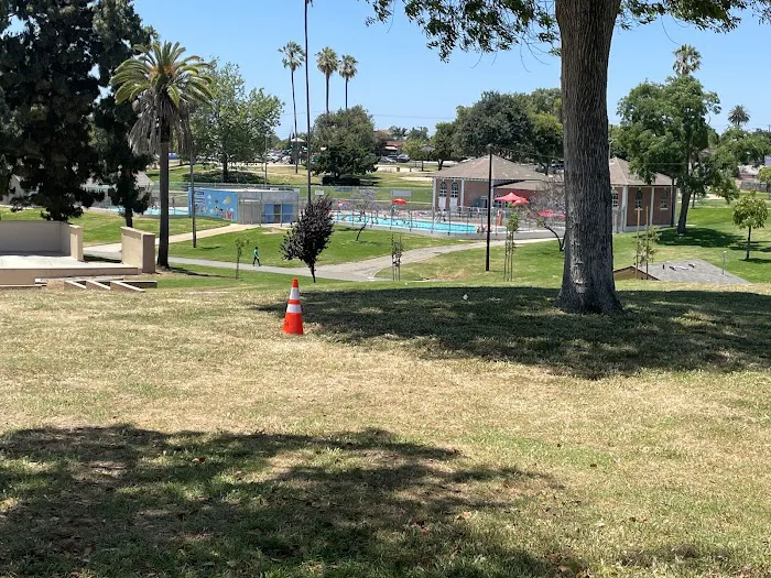 Edward Vincent Jr Pool Picture 3