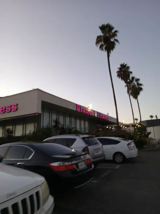 Planet Fitness Picture 3