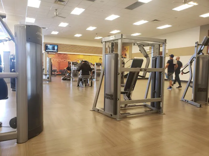 LA Fitness Picture 2