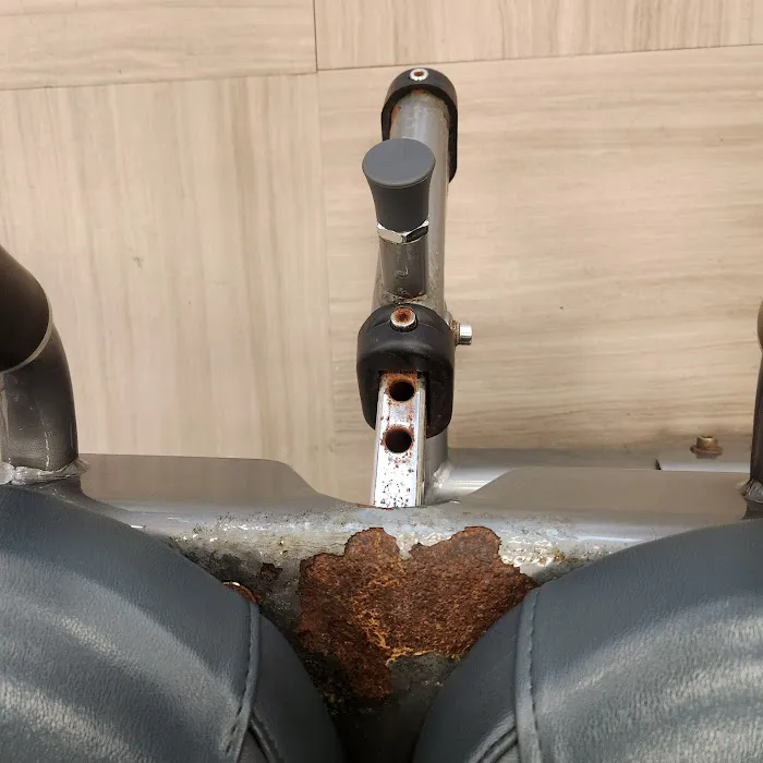 LA Fitness Picture 9