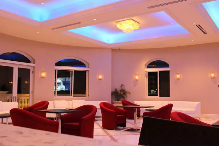 South End Racquet & Health Club Picture 10