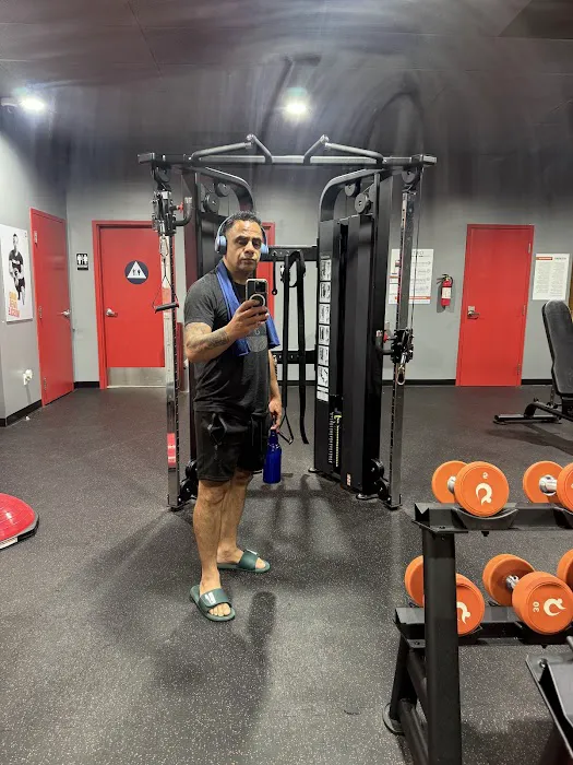 HOTWORX - San Pedro, CA Picture 6