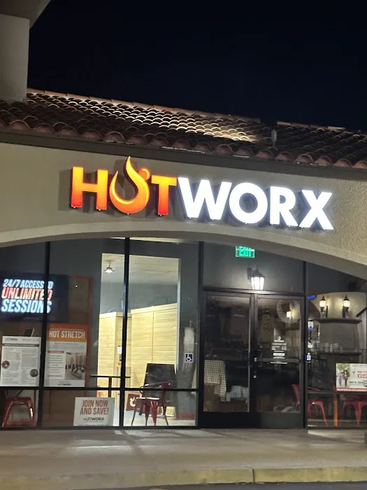 HOTWORX - San Pedro, CA Picture 1