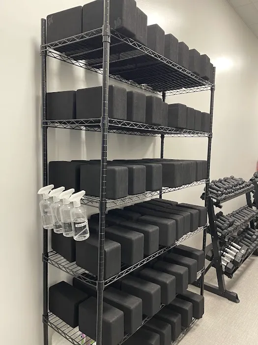 YogaSix Rolling Hills Picture 10