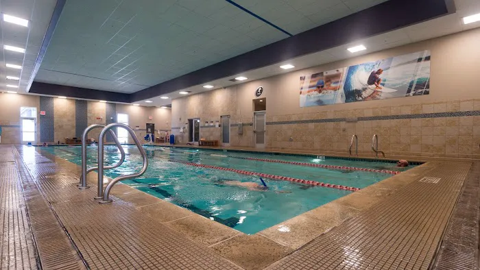 24 Hour Fitness Picture 4