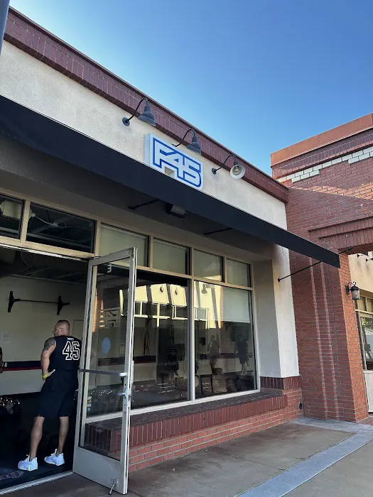 F45 Training Picture 8