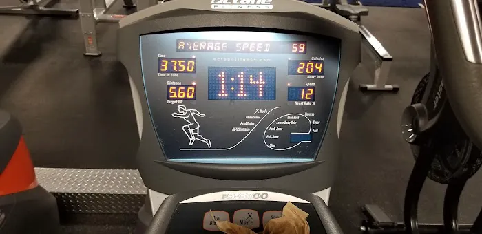 Crunch Fitness - Tustin Picture 4