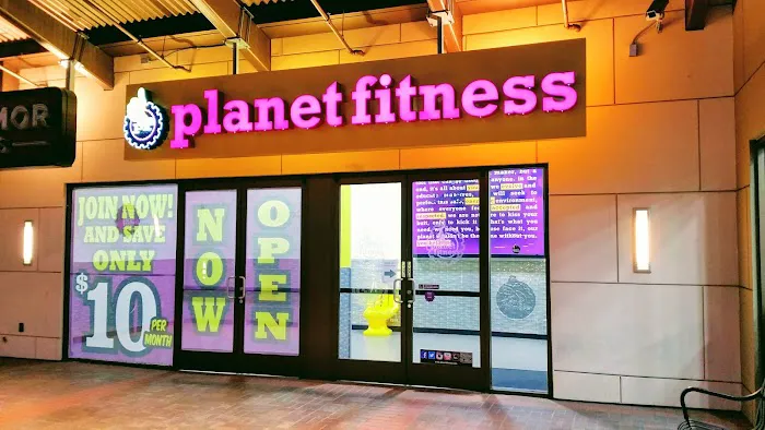 Planet Fitness Picture 6