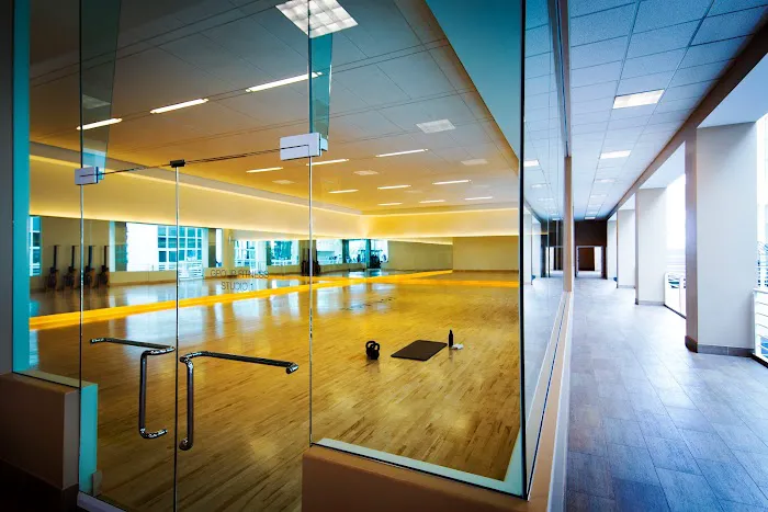 Equinox Sports Club Orange County Picture 4