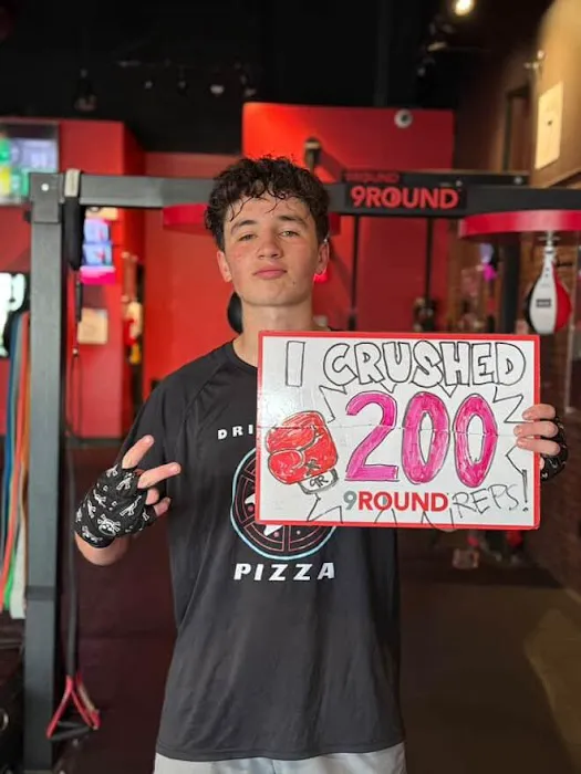 9Round Kickboxing Fitness Picture 3