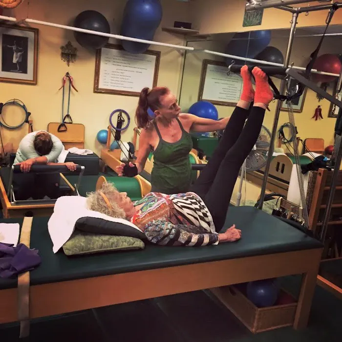 Beau Corps Studio Picture 9