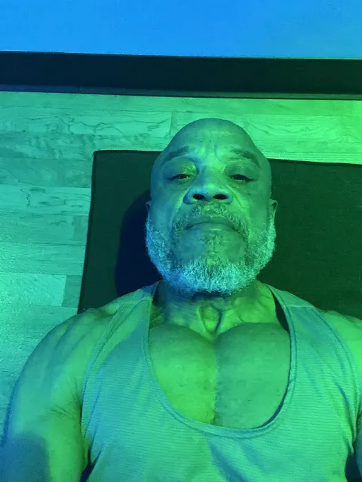 YogaSix Pasadena Picture 4