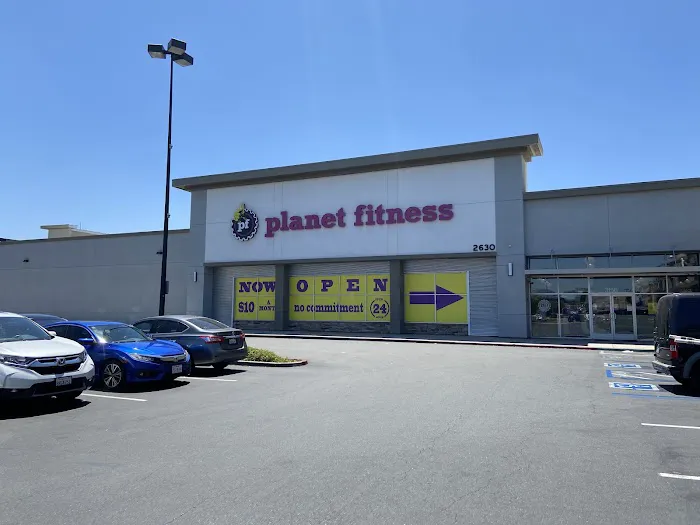 Planet Fitness Picture 7