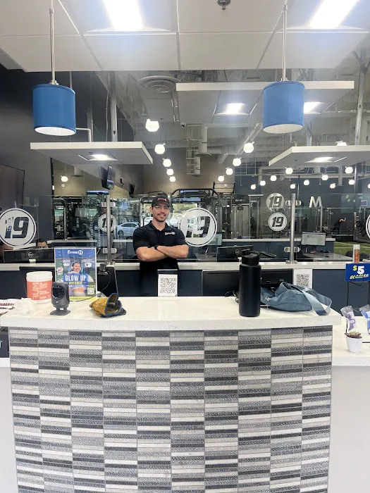 Fitness 19 Picture 3