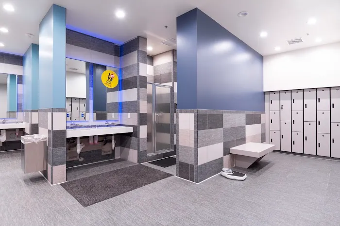 Fitness 19 Picture 1