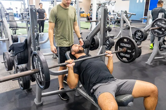 Fitness 19 Picture 7