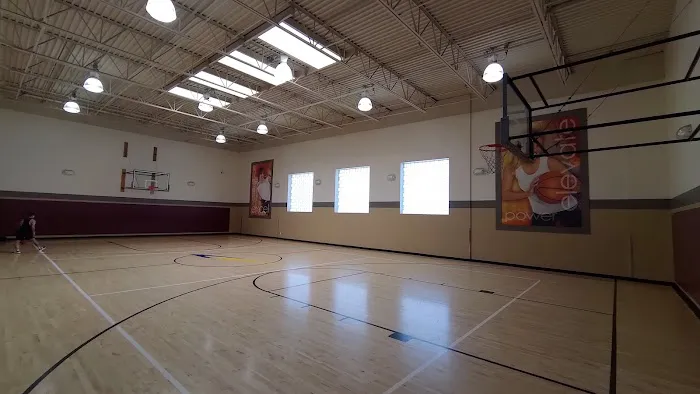 LA Fitness Picture 4