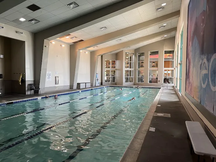 LA Fitness Picture 8