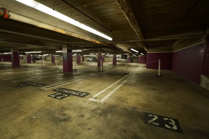 24 Hour Fitness Picture 6