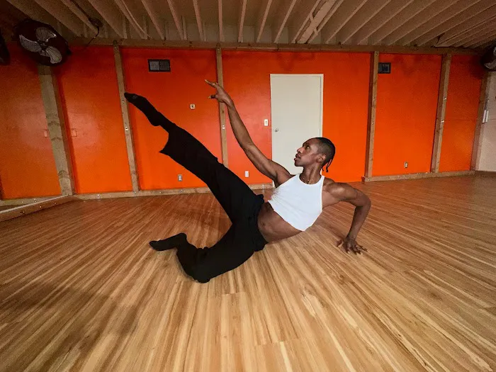 rooted | fitness studio Picture 1