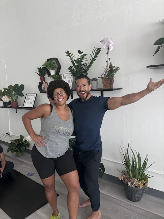 Body Art Noire Picture 9