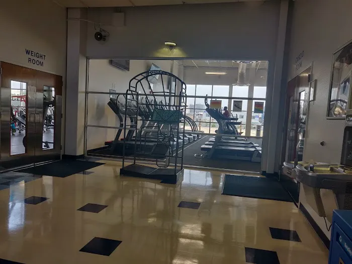 Fitness & Sports Center Picture 8