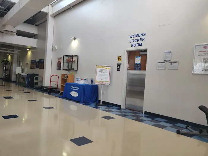 Fitness & Sports Center Picture 5