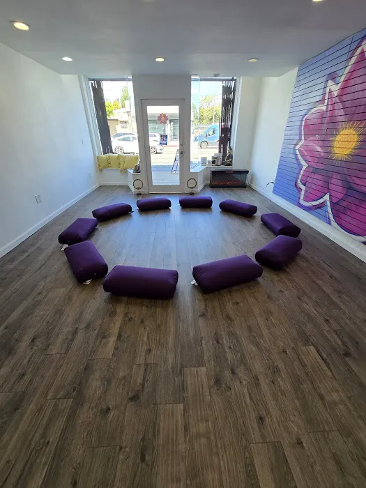 Maat Yoga & Wellness Picture 1