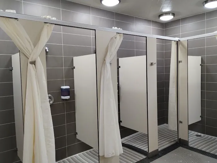 LA Fitness Picture 3