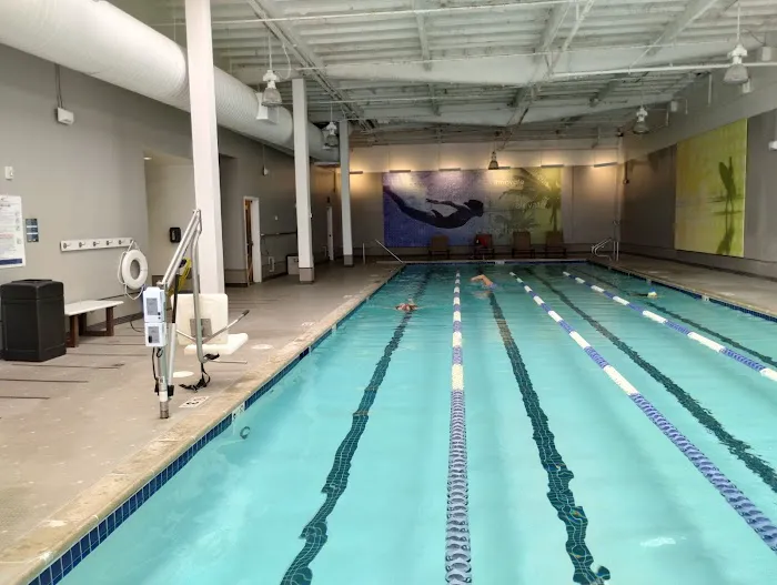 LA Fitness Picture 6