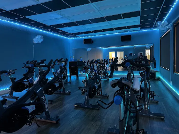 San Pedro Fit Works - Indoor Cycle and Group Fitness Studio Picture 8