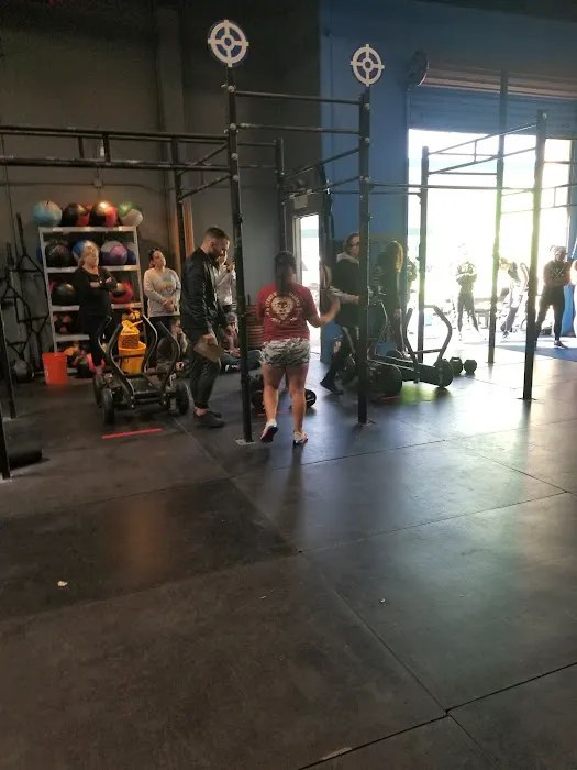 CrossFit Surf City Picture 3