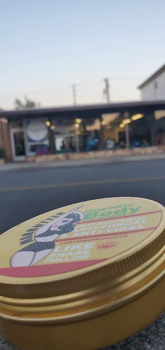 HB Strength Co. Picture 6