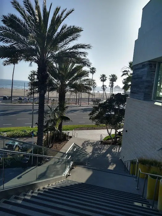 Equinox Huntington Beach Picture 5