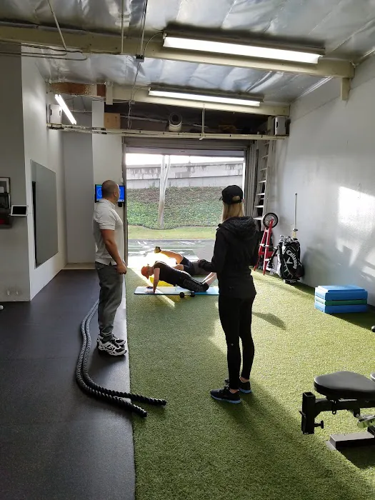 The Edge Functional Fitness Picture 6