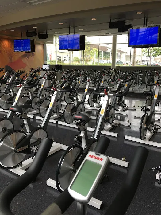 LA Fitness Picture 3