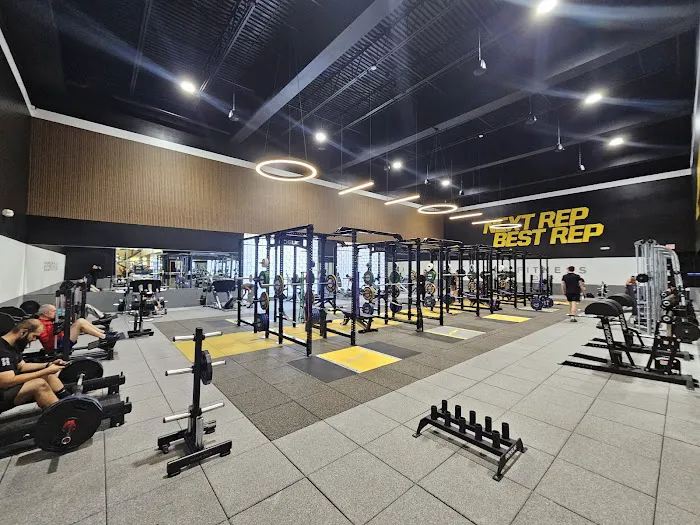 LA Fitness Picture 2