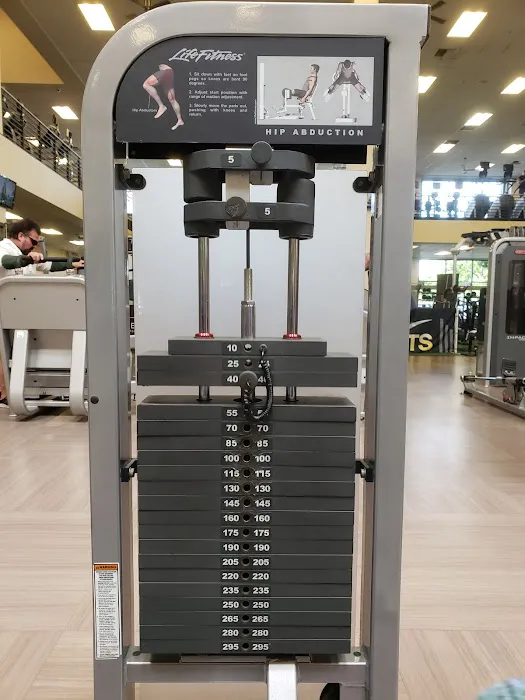 LA Fitness Picture 5