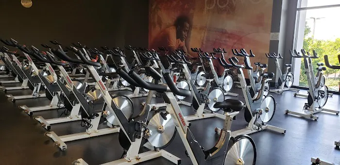 LA Fitness Picture 3