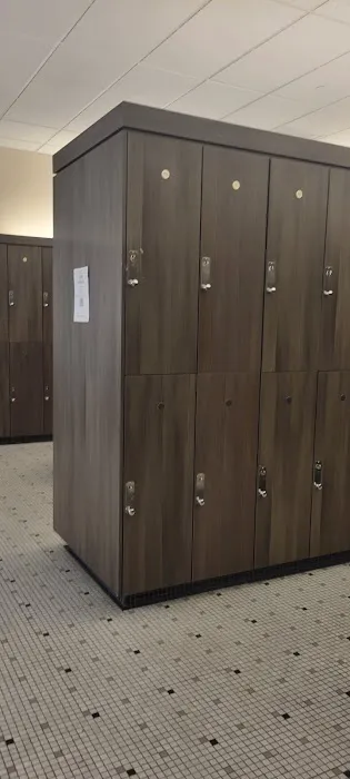 LA Fitness Picture 10