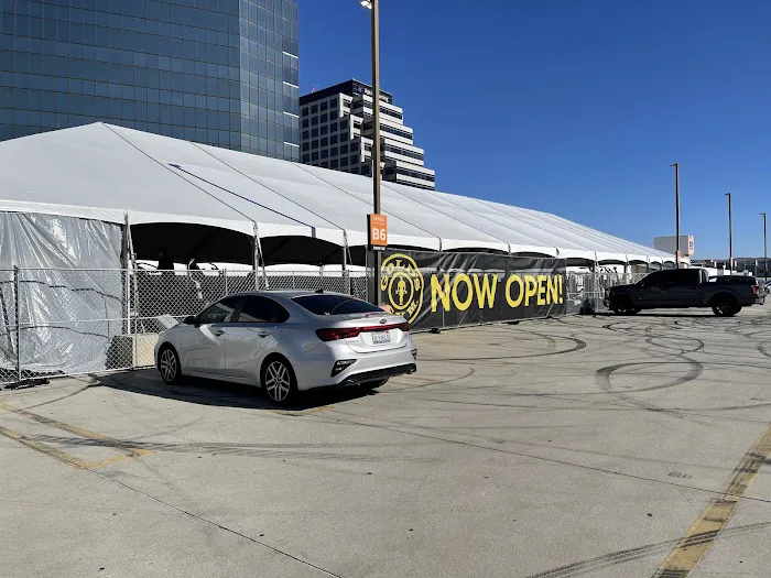 Gold's Gym Glendale Picture 5