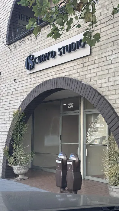 Curv'd Studio Picture 9