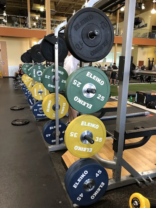 24 Hour Fitness Picture 10