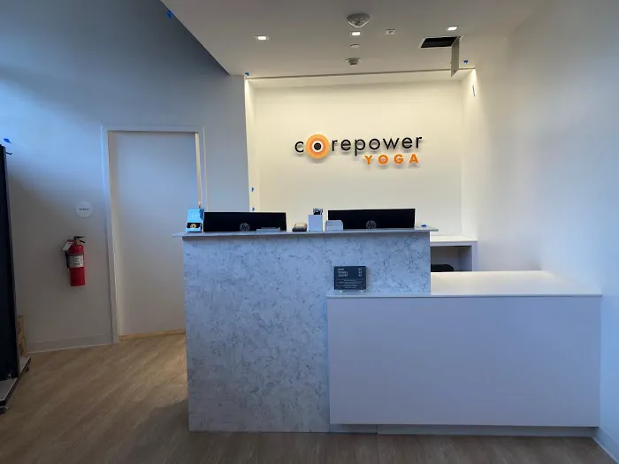 CorePower Yoga - Manhattan Beach Picture 4