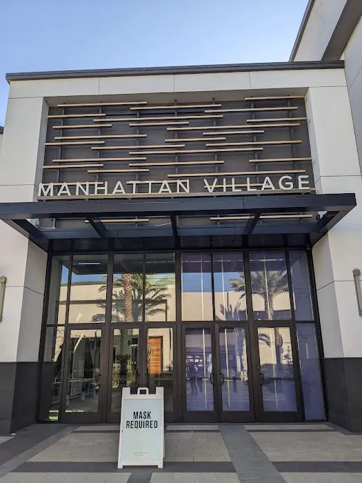 CorePower Yoga - Manhattan Beach Picture 8