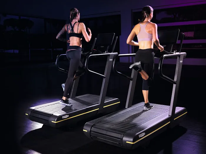 Coreology - Manhattan Beach Picture 4